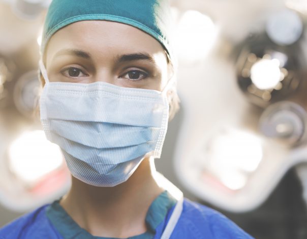 Female surgeon in an OR